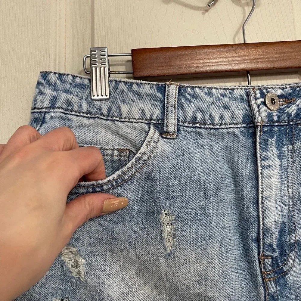 Highway Women's Colorblock Raw Hem Distressed Denim Mini Jean Shirt Size 5/6
